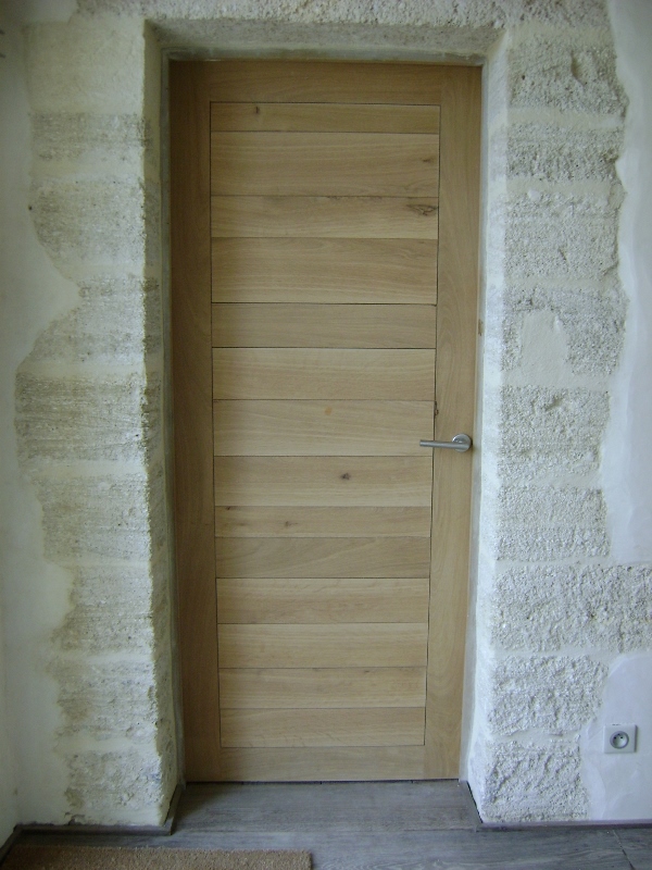 Porte bois intérieure, sur mesure, PACA, Gard, Vaucluse, Luberon, Alpilles,  Côte d'Azur. Porte intérieure en bois pas cher.